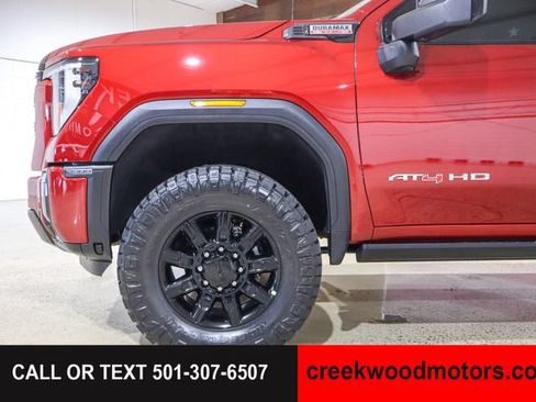 Used 2024 GMC Sierra 2500 AT4 w/ AT4 Premium Plus Package AWD/4WD image 32