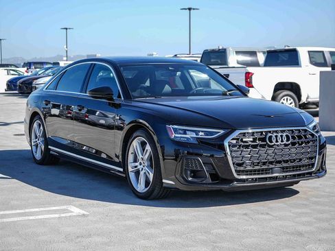 Used 2025 Audi A8 L 3.0T AWD/4WD image 3