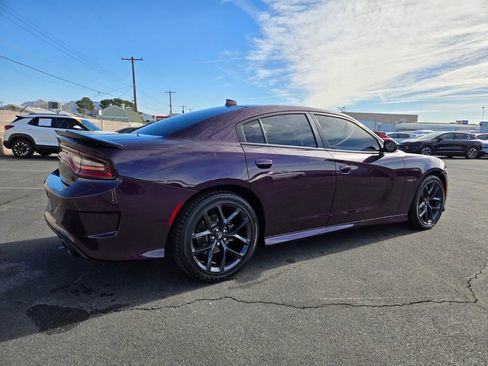 Used 2021 Dodge Charger R/T w/ Plus Group image 5