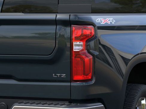 New 2026 Chevrolet Silverado 1500 LTZ w/ LTZ Premium Package image 11