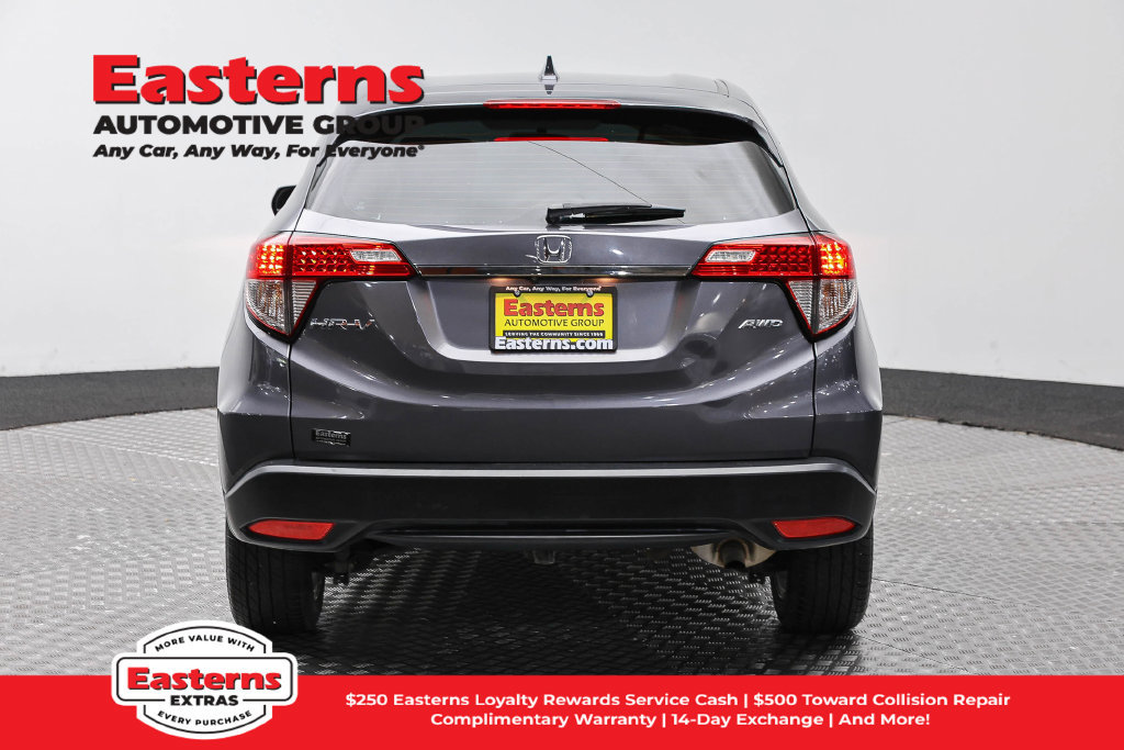 Used 2021 Honda HR-V LX image 7