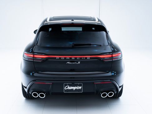 New 2026 Porsche Macan S image 10