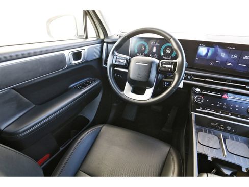 Used 2024 Hyundai Santa Fe SEL image 10