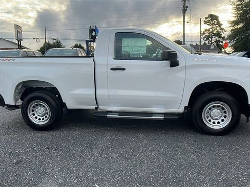 New 2025 Chevrolet Silverado 1500 W/T w/ Trailering Package image 4