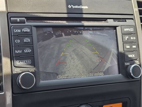 Used 2016 Nissan Frontier SL w/ Moonroof Package RWD image 21