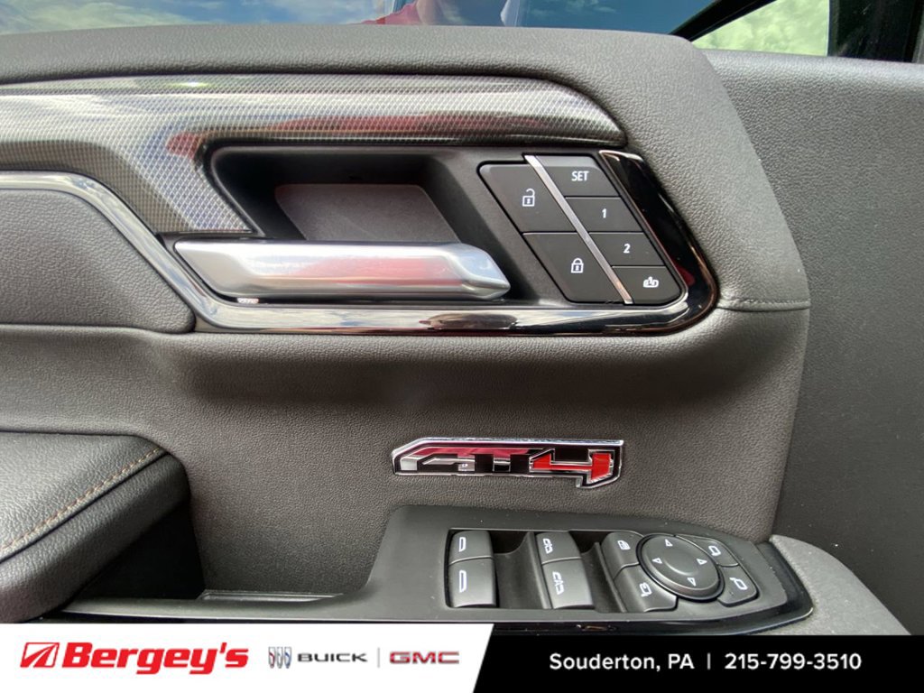 Used 2025 GMC Sierra 1500 AT4 AWD/4WD image 27
