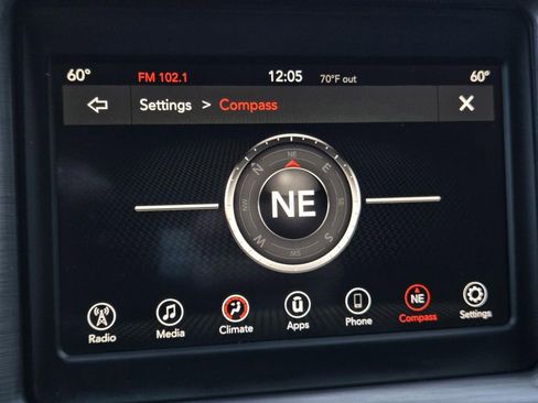 Used 2018 Dodge Challenger R/T image 18