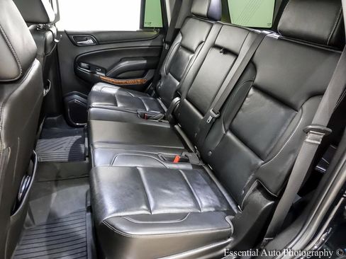 Used 2018 Chevrolet Tahoe Premier AWD/4WD image 16