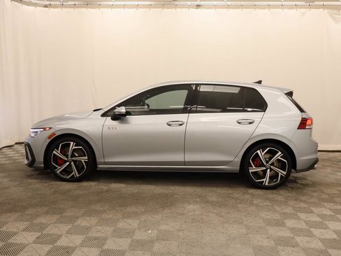 Certified 2025 Volkswagen GTI SE FWD image 3