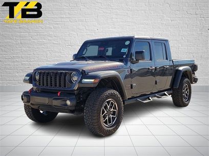 Used 2024 Jeep Gladiator Rubicon w/ Technology Group
