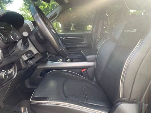 Used 2022 RAM 3500 Laramie image 11