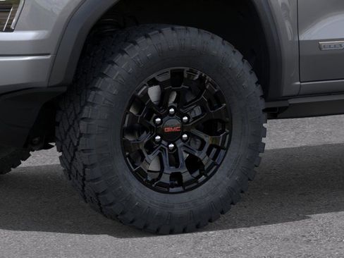 New 2026 GMC Canyon Elevation w/ Convenience Package image 9