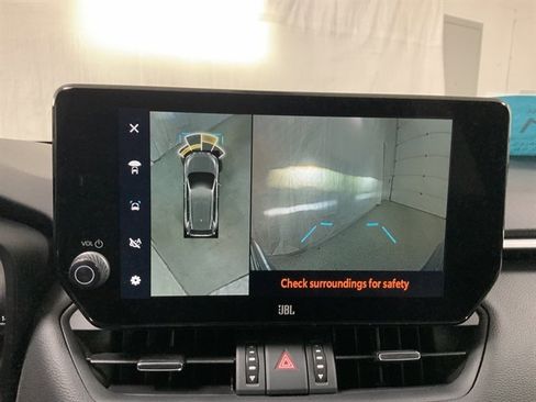 Used 2023 Toyota RAV4 Limited image 35