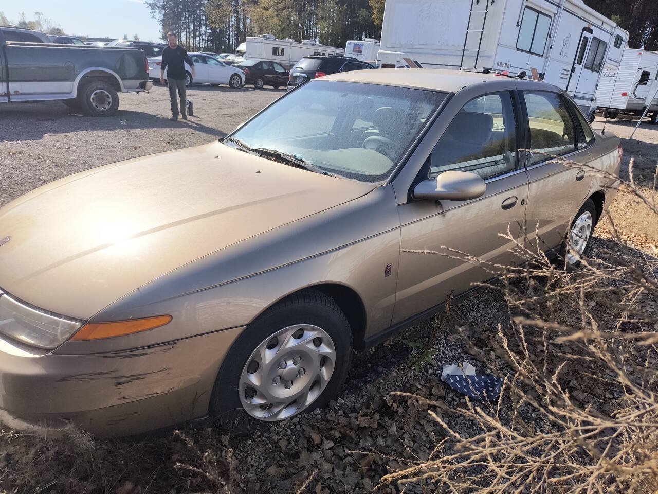 Used 2001 Saturn L-Series L200 FWD image 1