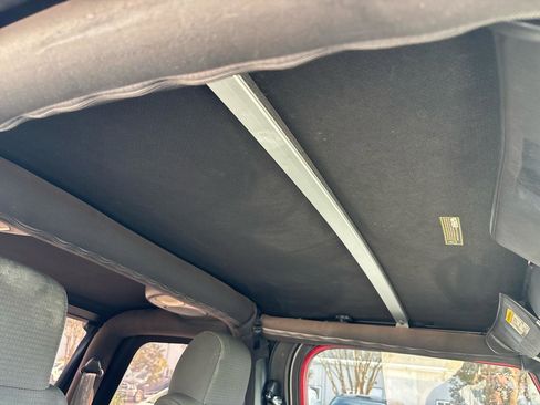 Used 2004 Jeep Wrangler Sport image 22