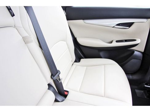 Used 2021 INFINITI QX50 Essential FWD image 15
