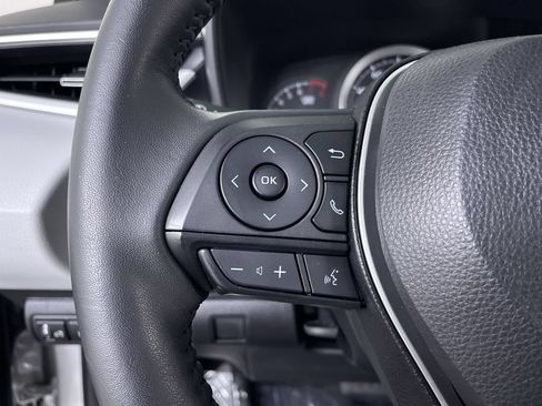 Used 2022 Toyota Corolla SE FWD image 24