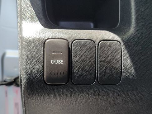 Used 2004 Honda CR-V LX image 15