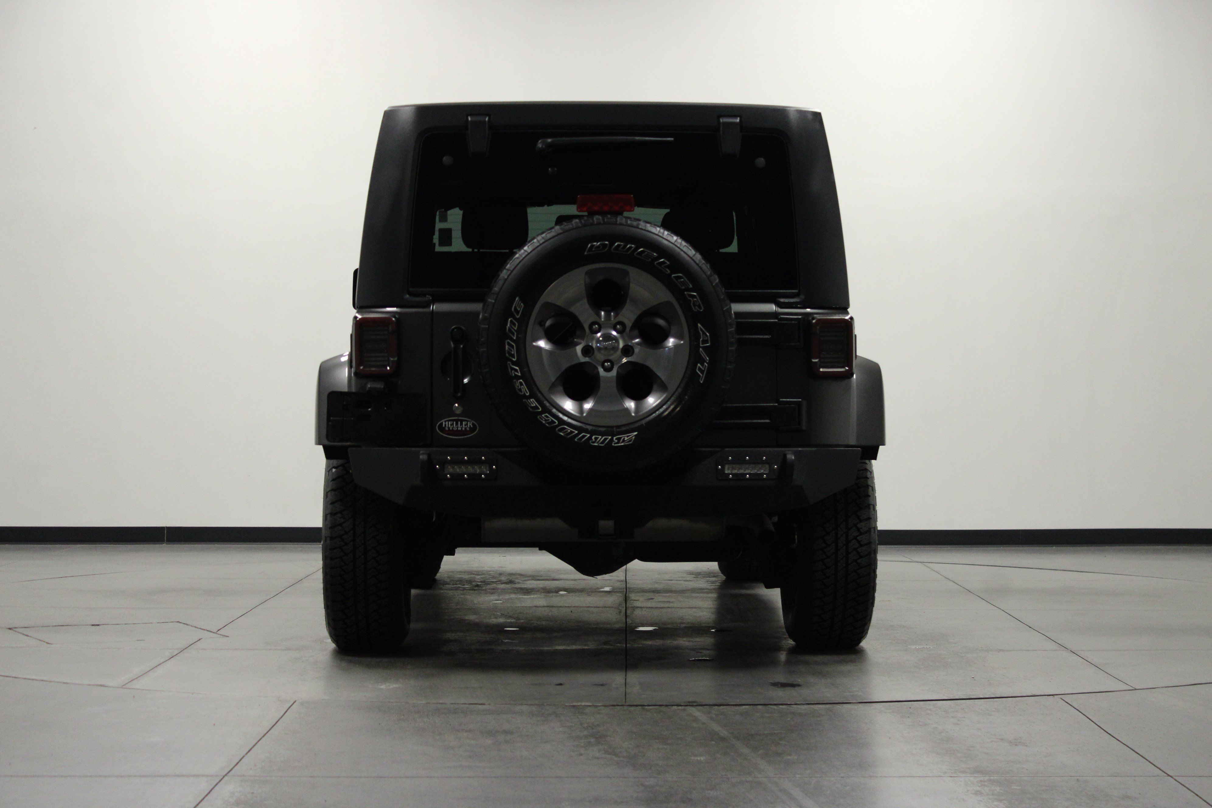 Used 2018 Jeep Wrangler Unlimited Sahara w/ Connectivity Group AWD/4WD image 5