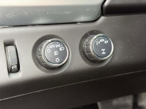 Used 2017 Chevrolet Tahoe Premier image 11