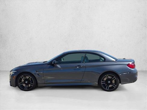 Used 2020 BMW M4 Convertible w/ Executive Package RWD image 9