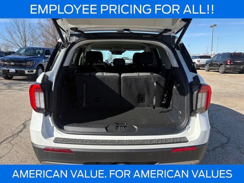New 2026 Ford Explorer Active w/ Active Comfort Package AWD/4WD image 23
