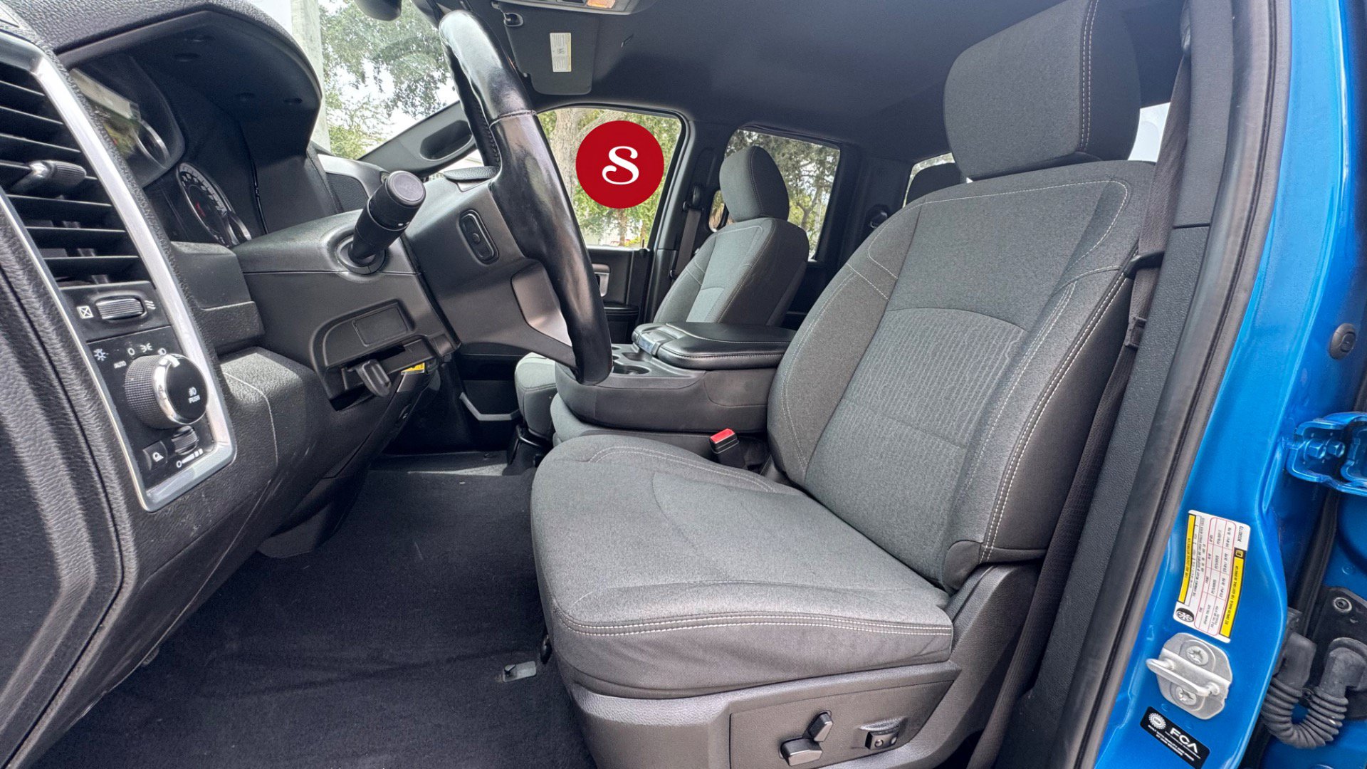 Used 2021 RAM 1500 Warlock w/ Luxury Group AWD/4WD image 16