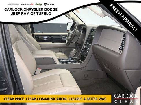 Used 2017 Lincoln Navigator Select image 55