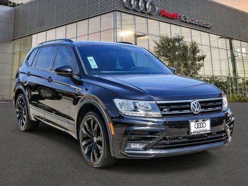 Used 2021 Volkswagen Tiguan SE R-Line FWD image 5