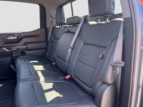 Used 2021 GMC Sierra 1500 SLT w/ SLT Premium Package AWD/4WD image 24