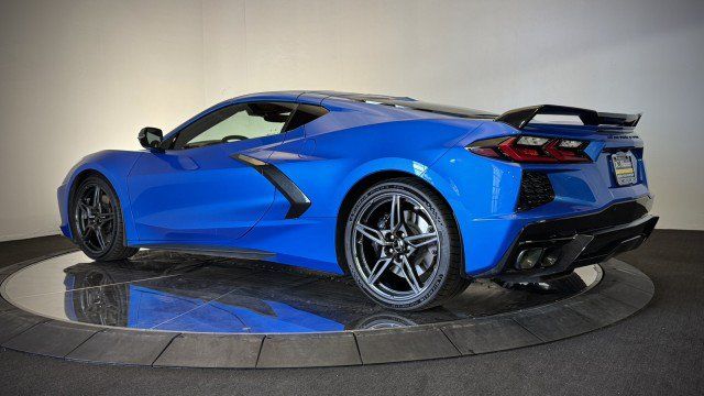 Used 2024 Chevrolet Corvette Stingray Premium Cpe w/ Z51 Performance Package RWD image 20