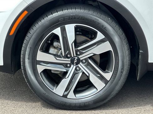 Certified 2023 Kia Sorento EX AWD/4WD image 25