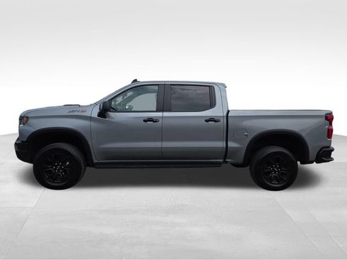 Used 2024 Chevrolet Silverado 1500 ZR2 w/ Technology Package AWD/4WD image 9