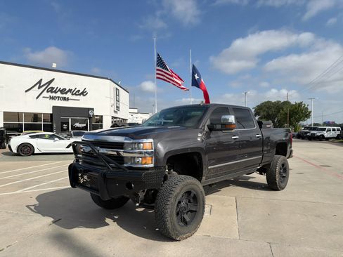 Used 2015 Chevrolet Silverado 2500 LTZ w/ Duramax Plus Package AWD/4WD image 1