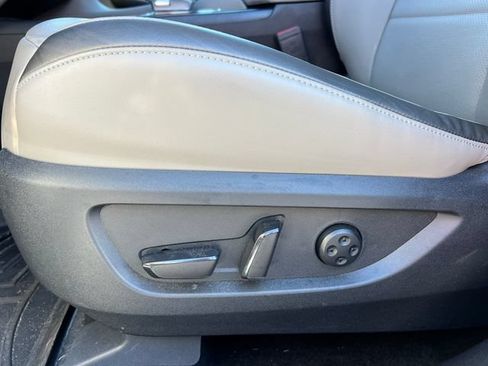 Used 2025 INFINITI QX50 Luxe AWD/4WD image 11