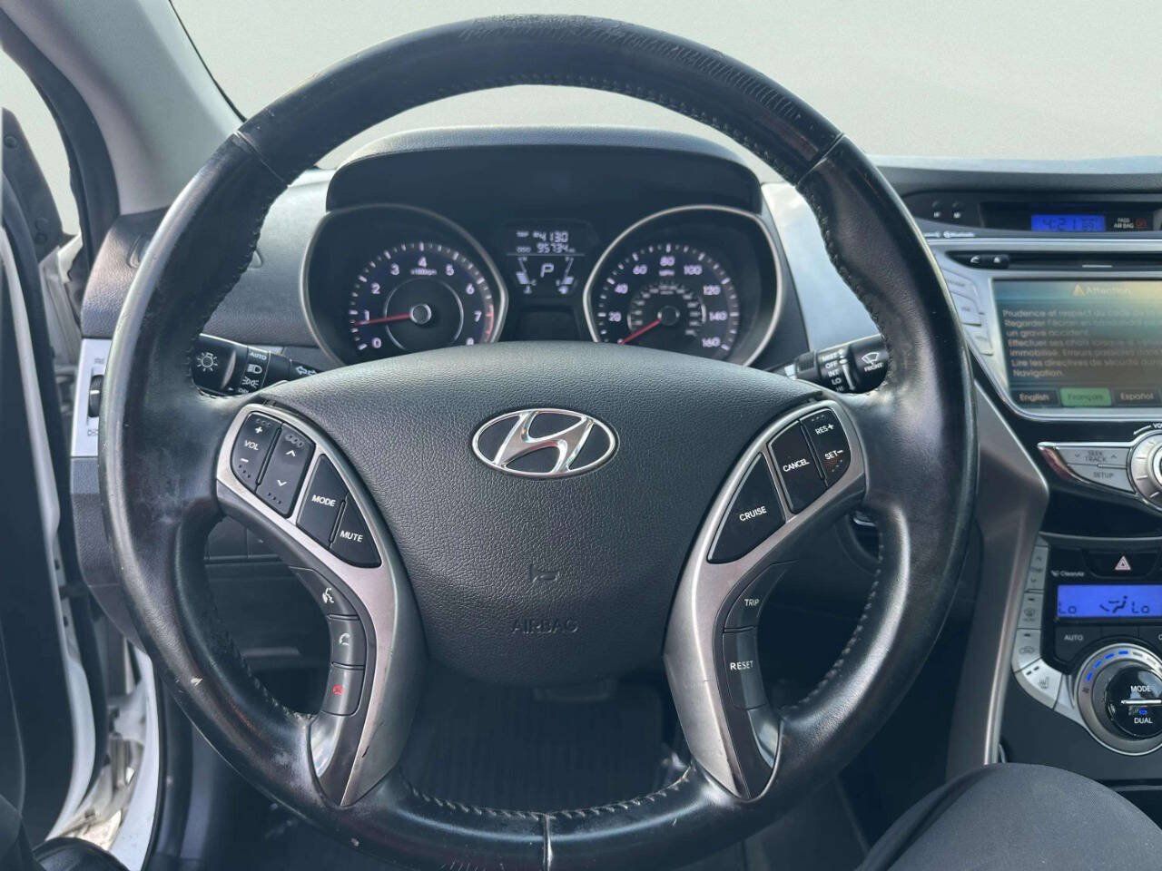 Used 2013 Hyundai Elantra Limited w/ Technology Pkg FWD image 22