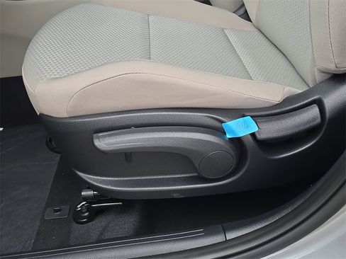 New 2025 Kia Soul LX image 22