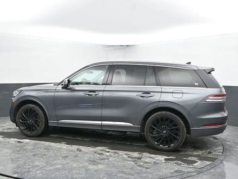 Used 2021 Lincoln Aviator Reserve w/ Equipment Group 208A image 7