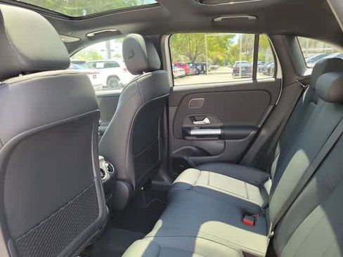 Used 2023 Mercedes-Benz GLA 250 4MATIC image 20