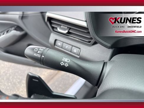 Used 2025 Nissan Altima 2.5 SR image 23