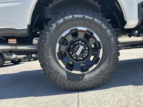 New 2026 Ford F250 Lariat w/ Tremor Off-Road Package AWD/4WD image 17