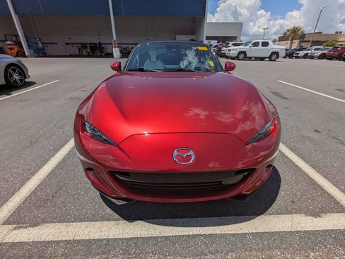 Used 2024 MAZDA MX-5 Miata Grand Touring RWD image 2