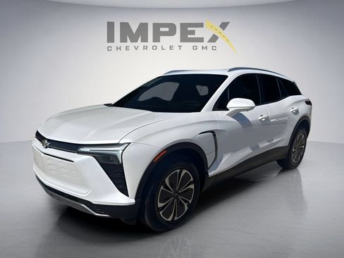 Used 2024 Chevrolet Blazer EV LT AWD/4WD image 1