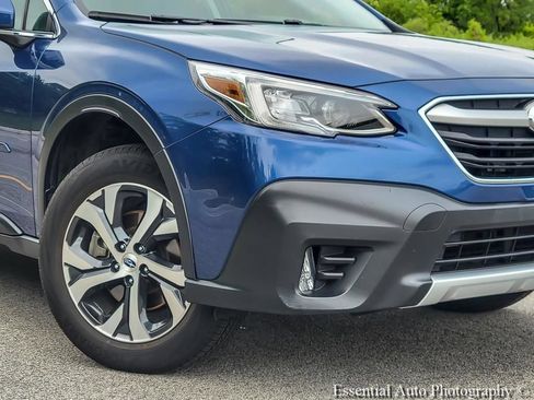 Used 2022 Subaru Outback Limited AWD/4WD image 3