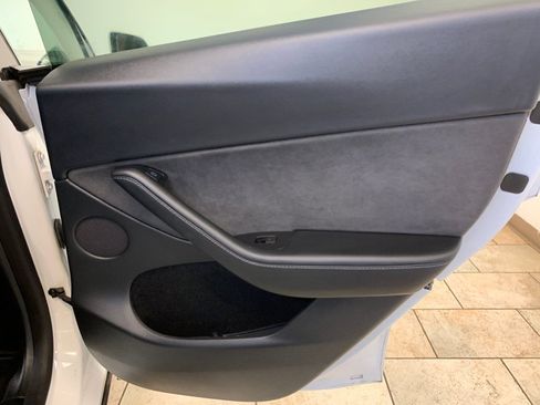 Used 2023 Tesla Model Y Performance AWD/4WD image 59