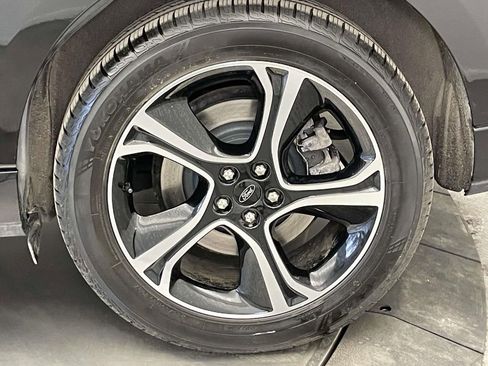 Used 2021 Ford Edge ST AWD/4WD image 12