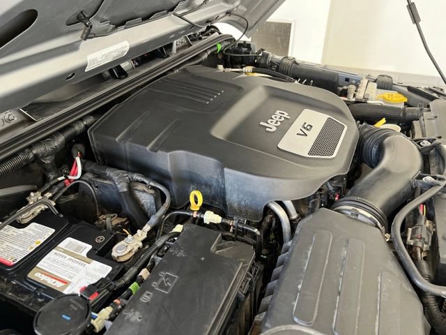 Used 2016 Jeep Wrangler Unlimited Sport AWD/4WD image 29