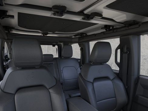 New 2026 Ford Bronco Badlands image 13