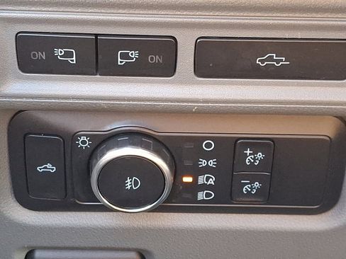 Used 2022 Ford F150 XLT w/ Equipment Group 302A High image 24