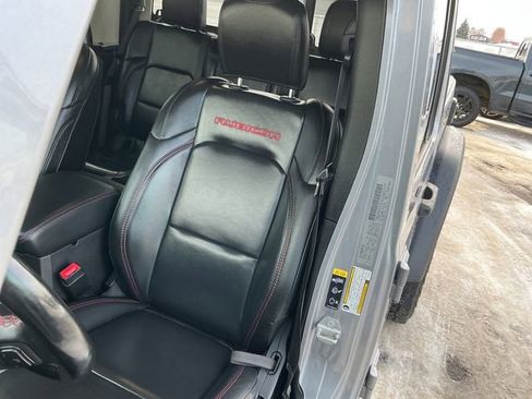 Used 2020 Jeep Gladiator Rubicon w/ LED Lighting Group image 33